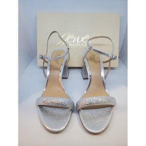 Jewel By Badgley Mischka Women's Earleen Silver Micro Glitter Block Heel Sandals